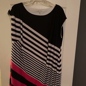 Plus Size Sandra Darren Stripe Dress